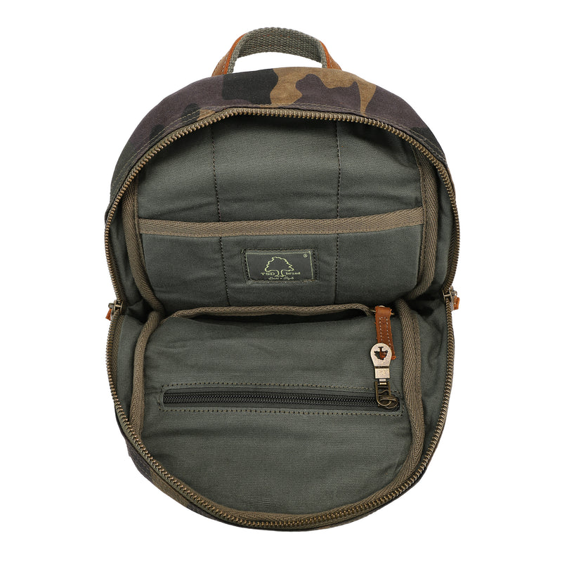 Leaf Hill Sling Bag